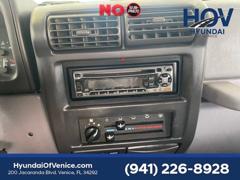 Used 1997 Jeep Wrangler Sport AWD/4WD image 21