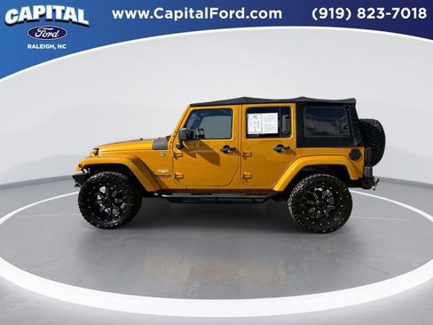 Used 2014 Jeep Wrangler Unlimited Sahara w/ Max Tow Package image 5