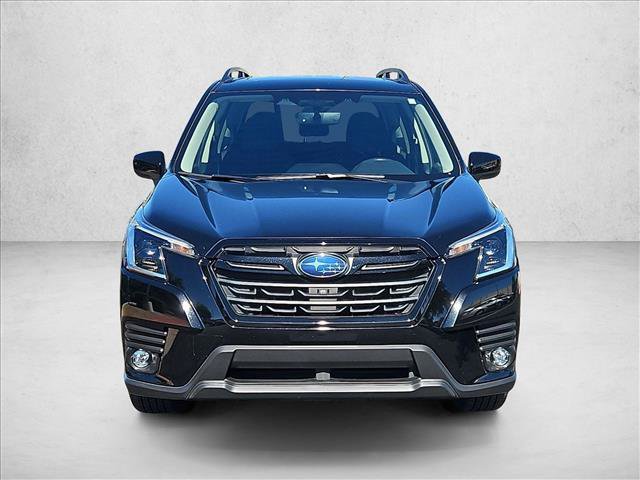 Used 2024 Subaru Forester Premium AWD/4WD image 2