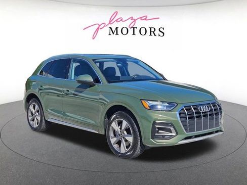 Certified 2023 Audi Q5 Premium w/ Convenience Package AWD/4WD image 3