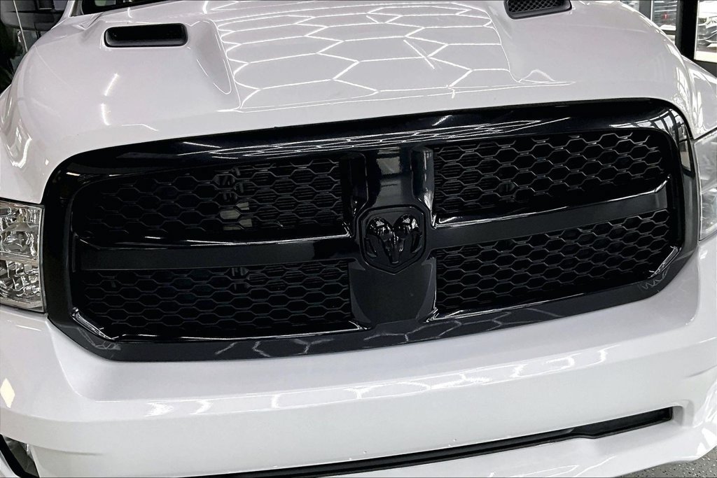 Used 2019 RAM 1500 Express w/ Wheel & Sound Group AWD/4WD image 31