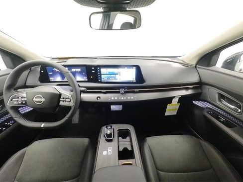 Used 2024 Nissan Ariya AWD image 20