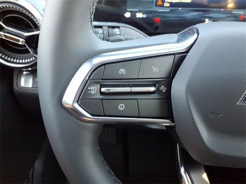 New 2026 Chevrolet Equinox ACTIV image 13