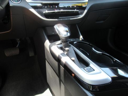 Used 2024 Buick Envista Avenir FWD image 26