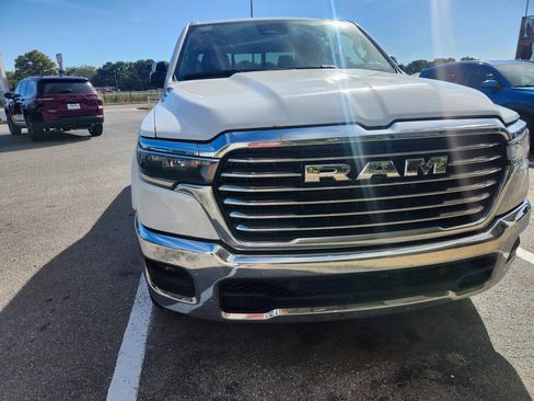 Used 2025 RAM 1500 Laramie image 8