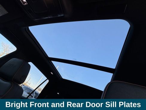 Used 2025 GMC Yukon AT4 w/ AT4 Premium Package image 27