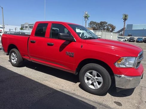 Used 2024 RAM 1500 Classic SLT AWD/4WD image 4