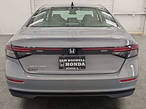 New 2026 Honda Accord SE image 7