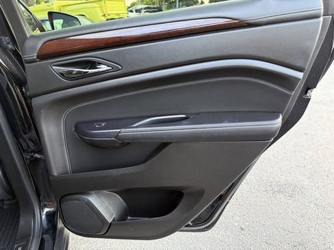 Used 2014 Cadillac SRX Luxury FWD image 27