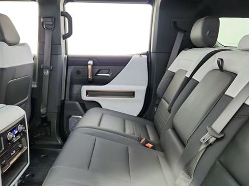Used 2024 GMC Hummer EV 3X w/ Omega Edition image 28
