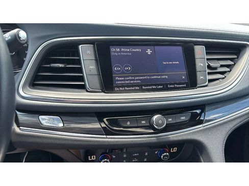 Used 2023 Buick Enclave Essence AWD/4WD image 19