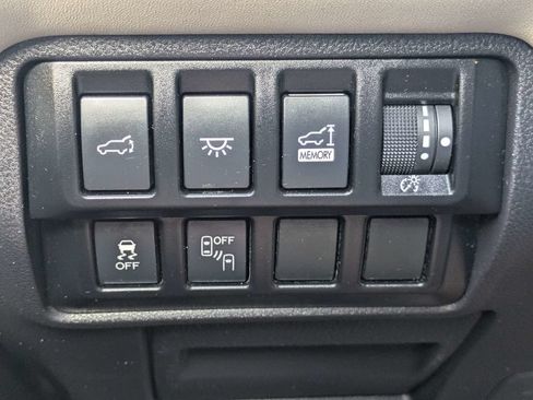 Used 2022 Subaru Ascent Touring w/ Popular Package #2A AWD/4WD image 28