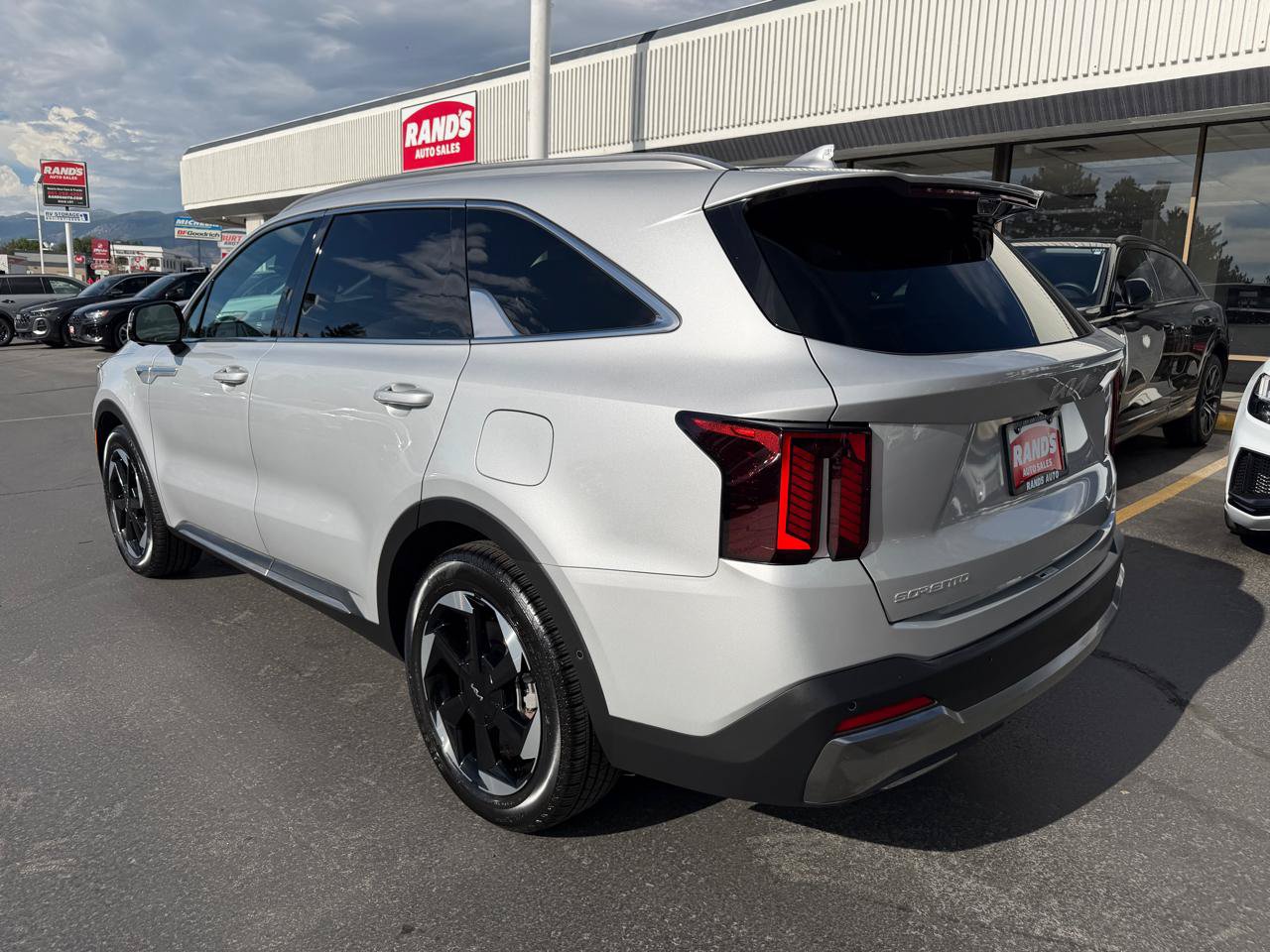 Used 2025 Kia Sorento SX Prestige AWD/4WD image 5