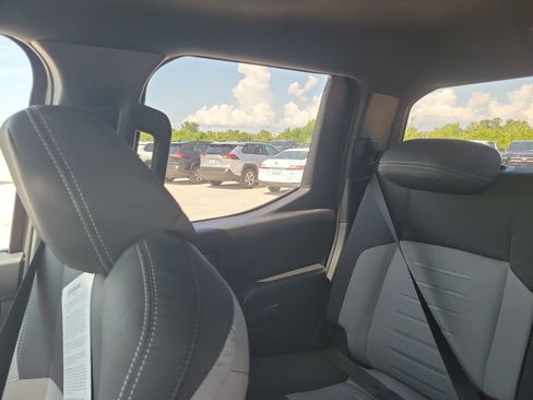 New 2025 Toyota Tacoma TRD Off-Road image 12