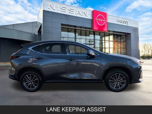 Used 2022 Lexus NX 350 AWD image 5