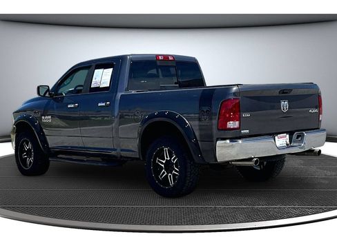Used 2016 RAM 1500 Classic SLT AWD/4WD image 19