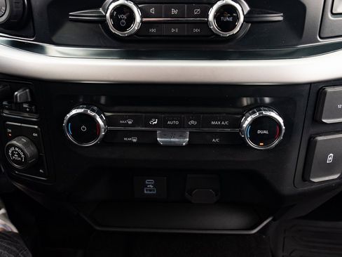 Used 2022 Ford F150 XLT w/ Equipment Group 301A Mid image 18