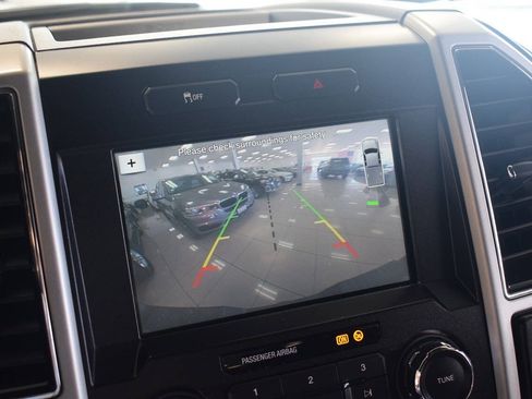 Used 2018 Ford F250 Lariat w/ Lariat Ultimate Package RWD image 27