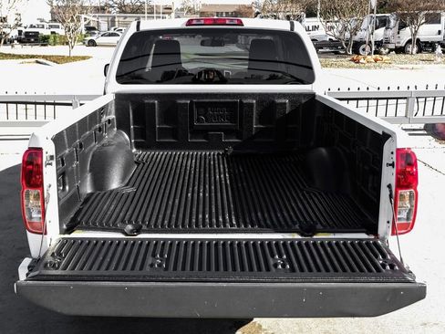 Used 2019 Nissan Frontier S image 45