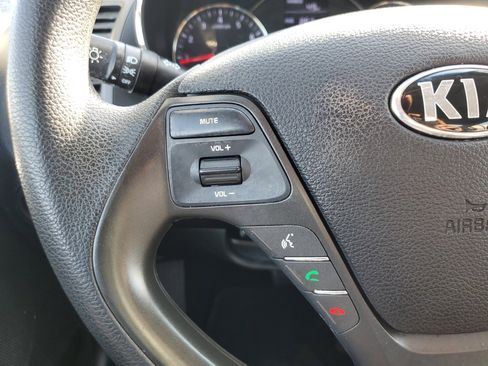 Used 2016 Kia Forte LX image 26