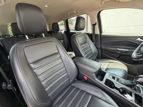 Used 2019 Ford Escape SEL AWD/4WD image 13