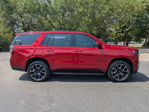 Used 2023 Chevrolet Tahoe RST w/ Luxury Package RWD image 3