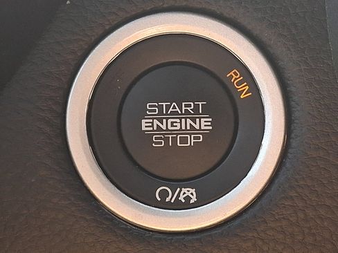 Used 2025 RAM 1500 Big Horn AWD/4WD image 21