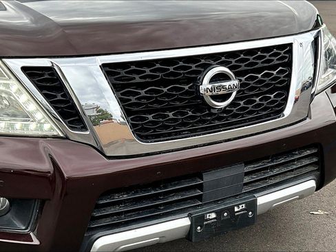 Used 2018 Nissan Armada SL image 28