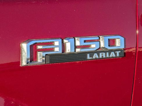 Used 2018 Ford F150 Lariat w/ Equipment Group 502A Luxury AWD/4WD image 11