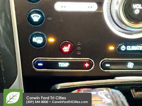 Used 2016 Ford Explorer Sport image 24