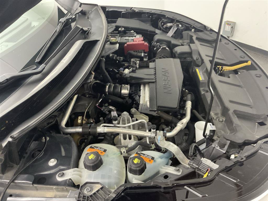 Used 2024 Nissan Rogue S FWD image 19