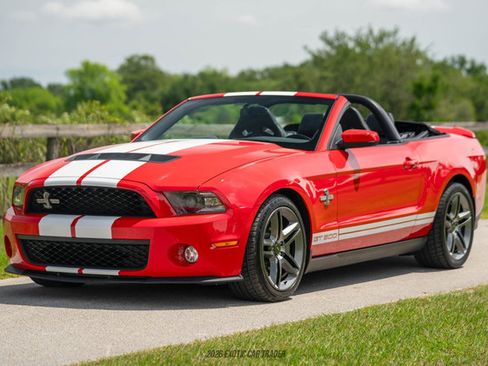 Used 2012 Ford Mustang Shelby GT500 w/ Electronics Pkg RWD image 14