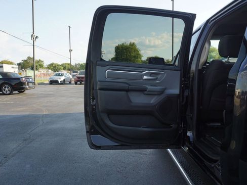 Used 2019 RAM 1500 Big Horn image 22