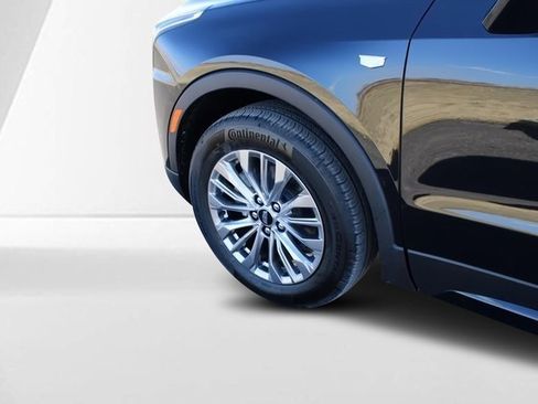 New 2025 Cadillac XT4 Premium Luxury w/ Cold Weather Package image 9
