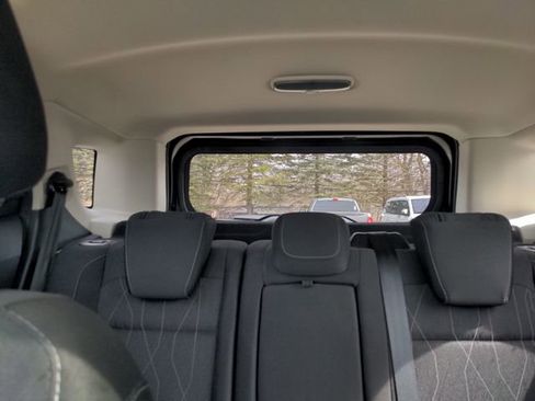 Certified 2021 Ford EcoSport SE image 35