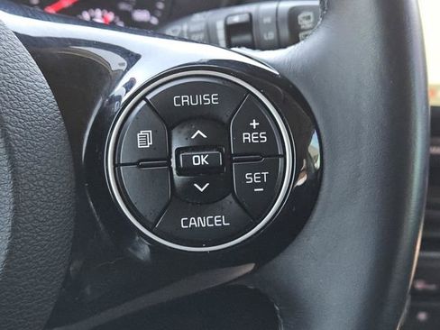 Used 2021 Kia Soul EX image 21