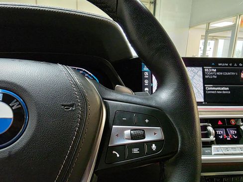 Used 2022 BMW X5 xDrive45e w/ Executive Package image 31