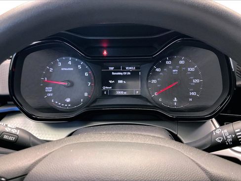 Used 2024 Chevrolet Trax LS w/ LS Convenience Package image 19