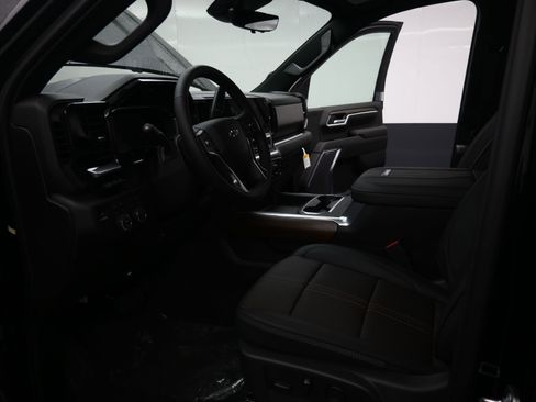 New 2026 Chevrolet Silverado 2500 High Country w/ High Country Premium Package AWD/4WD image 21