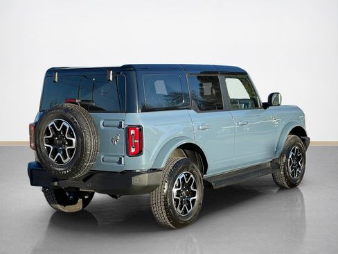 Used 2025 Ford Bronco Outer Banks image 8