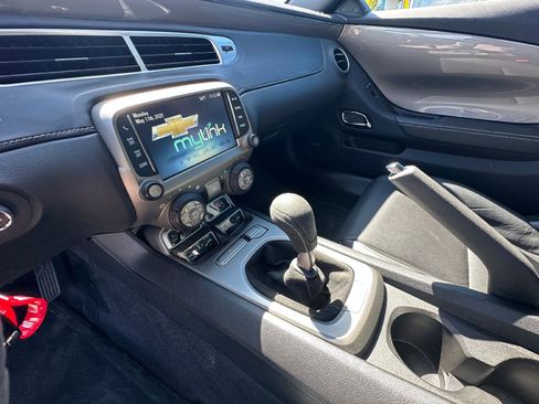 Used 2015 Chevrolet Camaro SS w/ SS Performance Package RWD image 15