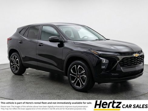 Used 2025 Chevrolet TrailBlazer LT image 1