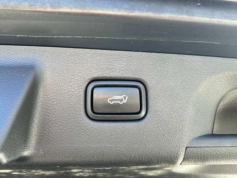 Used 2023 Hyundai Palisade SEL AWD/4WD image 11