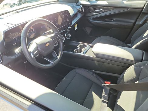 Used 2026 Chevrolet Blazer EV LT image 3