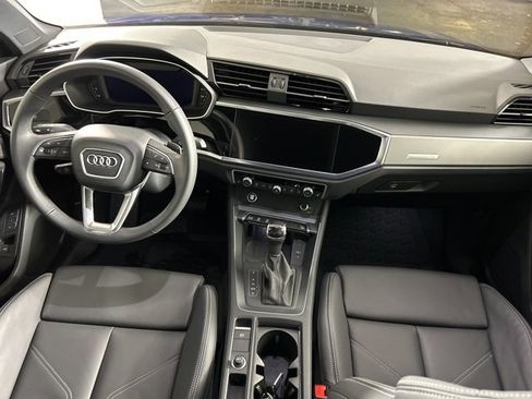 Used 2025 Audi Q3 2.0T Premium w/ Convenience Package image 15