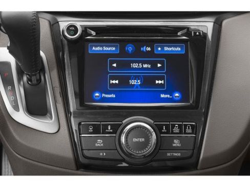 Used 2015 Honda Odyssey Touring image 9