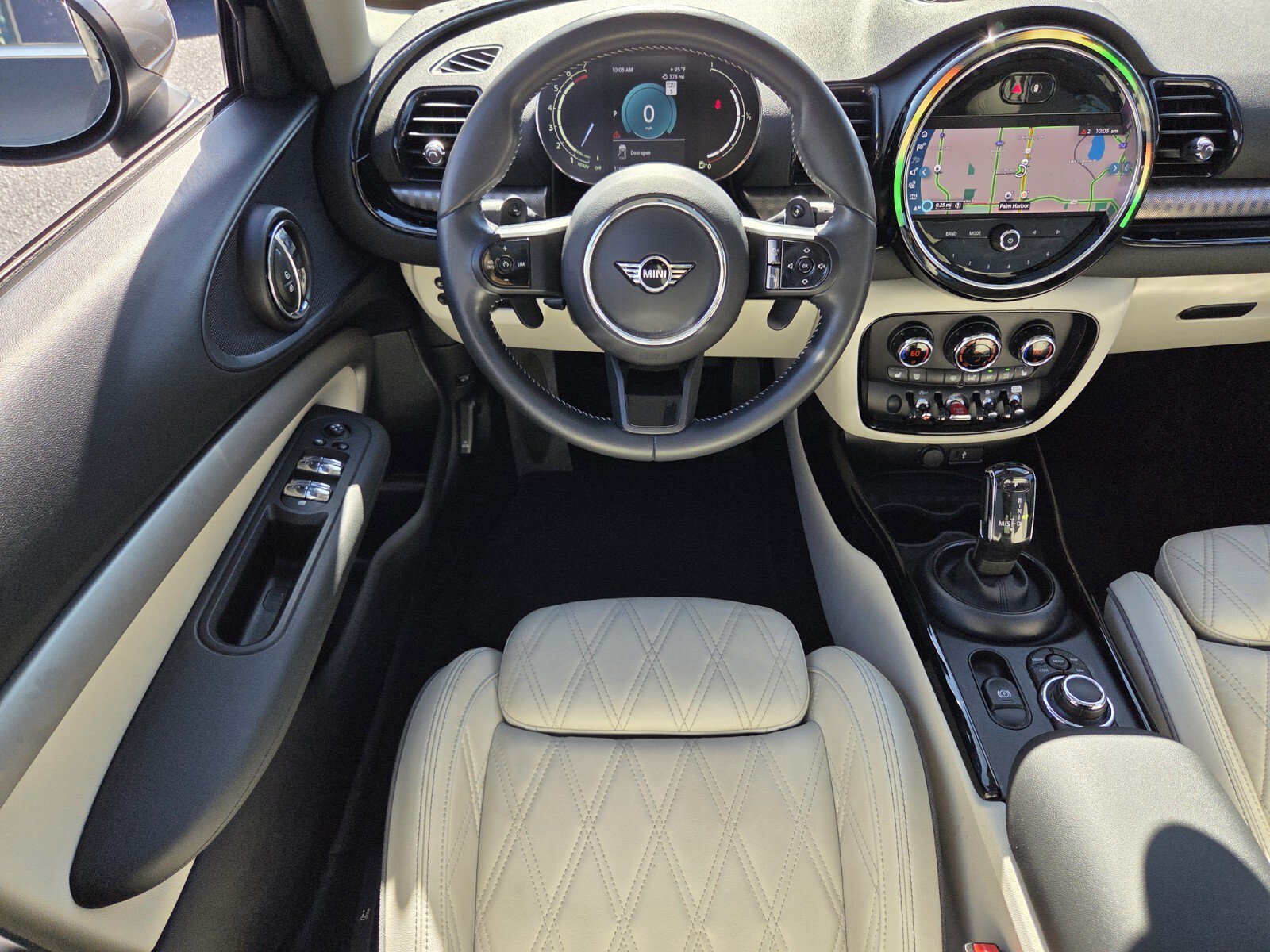 Used 2024 MINI Cooper Clubman S w/ Signature Upholstery Package FWD image 12