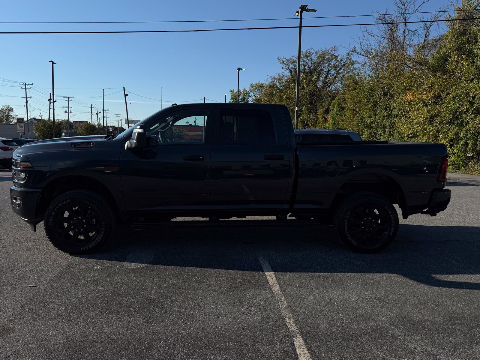 Used 2025 RAM 2500 Big Horn AWD/4WD image 5