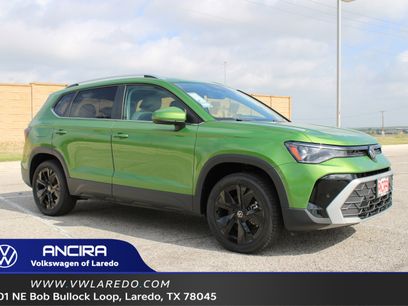 New 2025 Volkswagen Taos SE