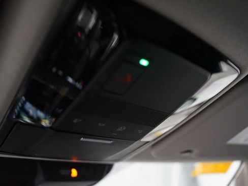 Used 2025 Mitsubishi Outlander SE FWD image 27